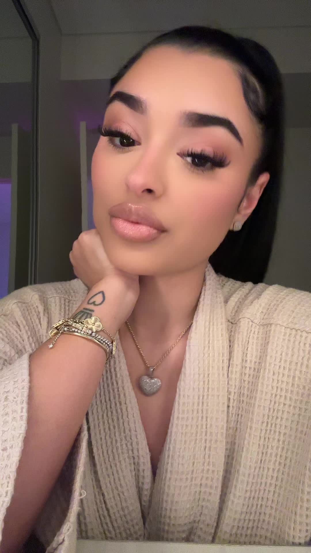 @Zara