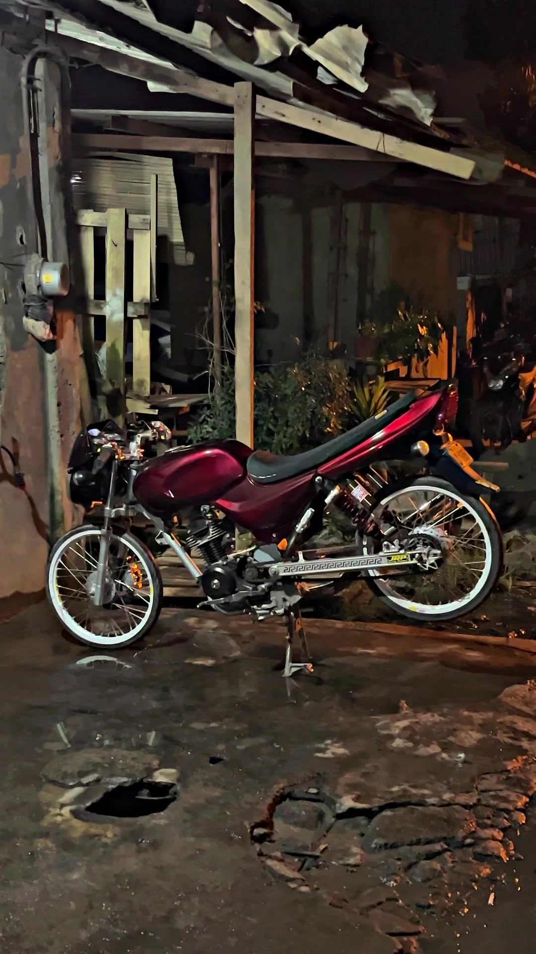 @Hanī