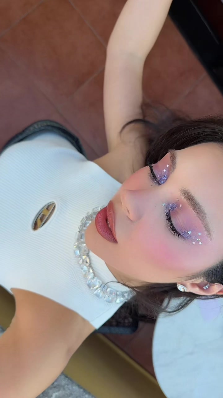 @Buketsenaa