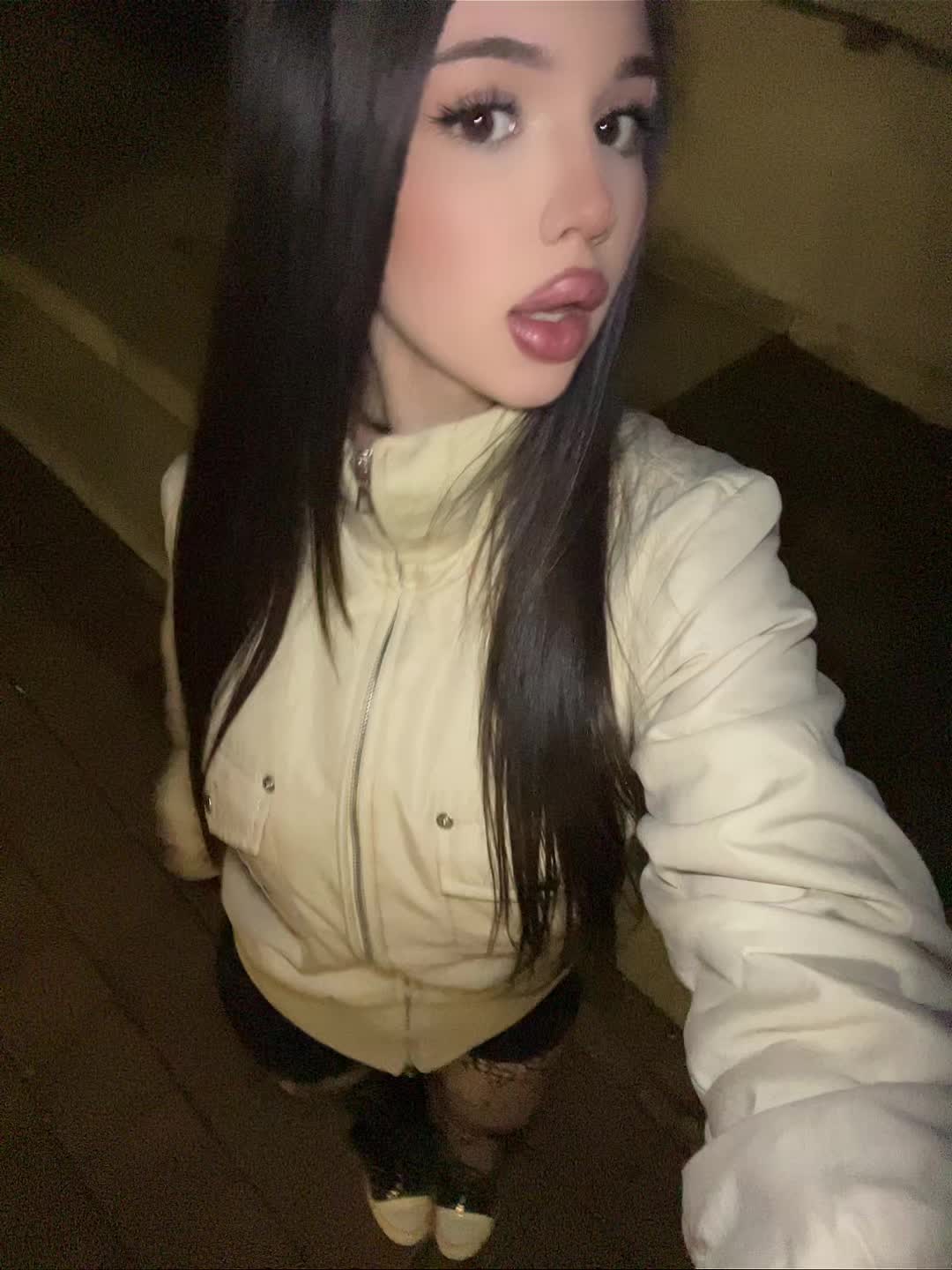 @ellischna