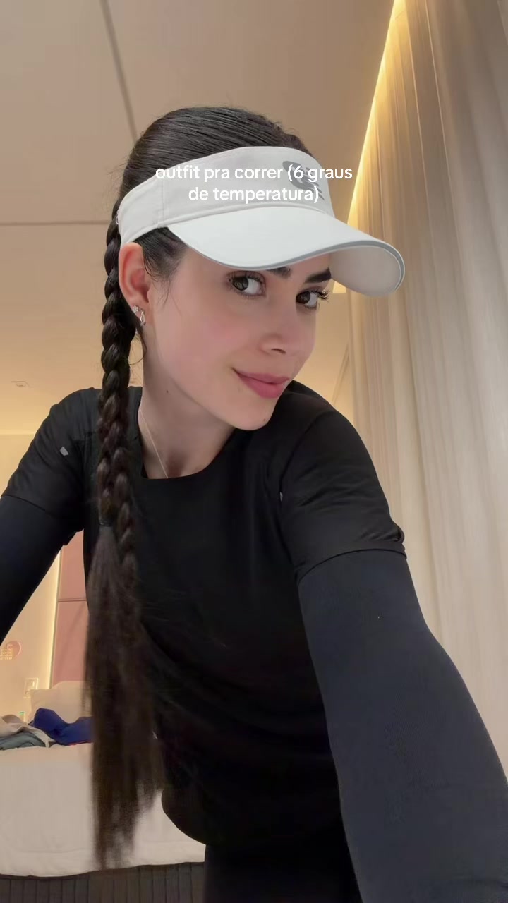 @nicoledreyerb