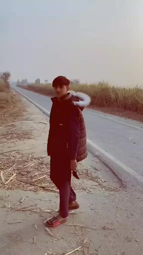 @🦋&hearts;️Farhan سید بادشاہ🎭🍓