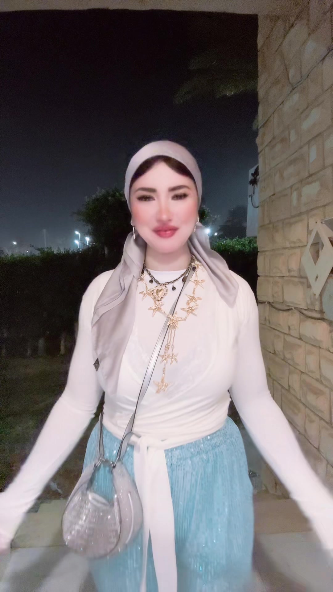 @داليا دالي…..Dalia eldaly🐝