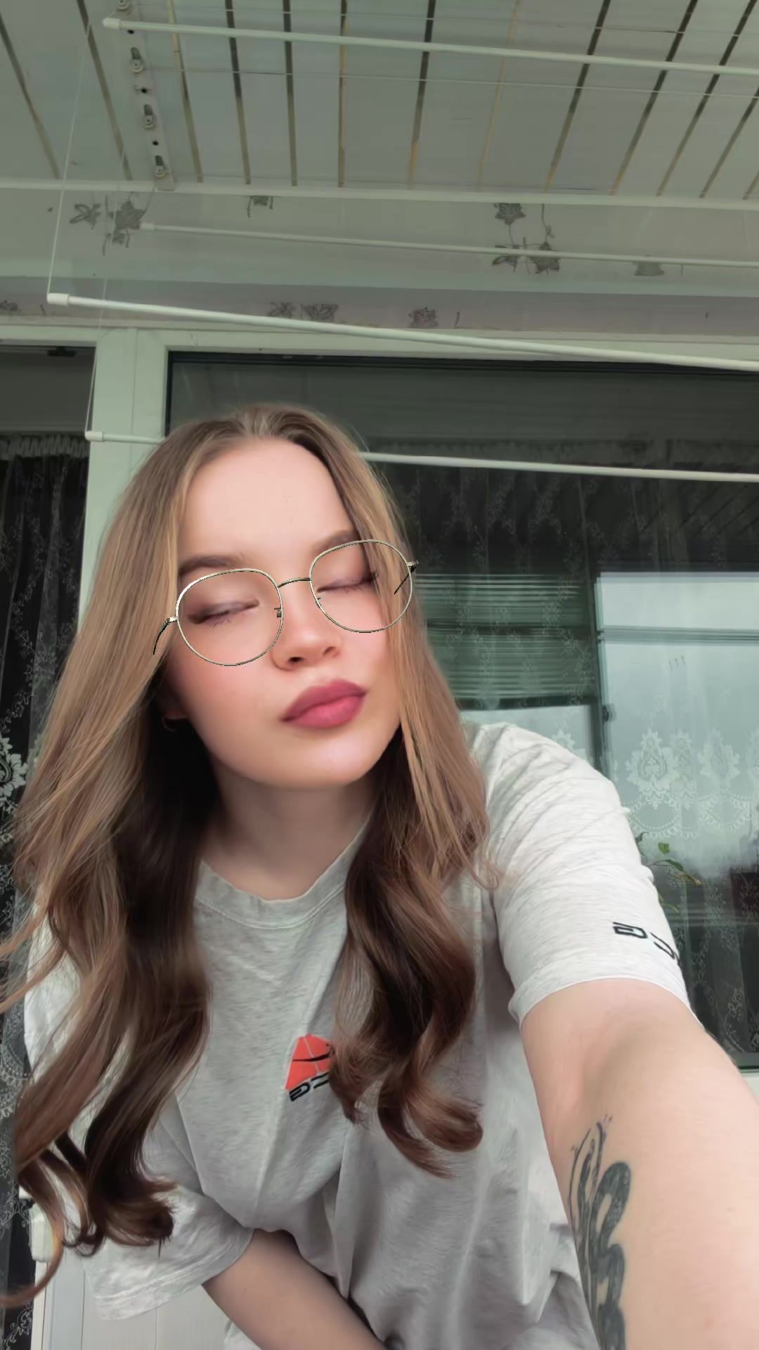 @Markelova