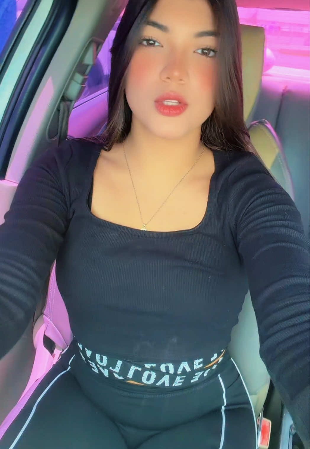 @Fiore 🖤🍒