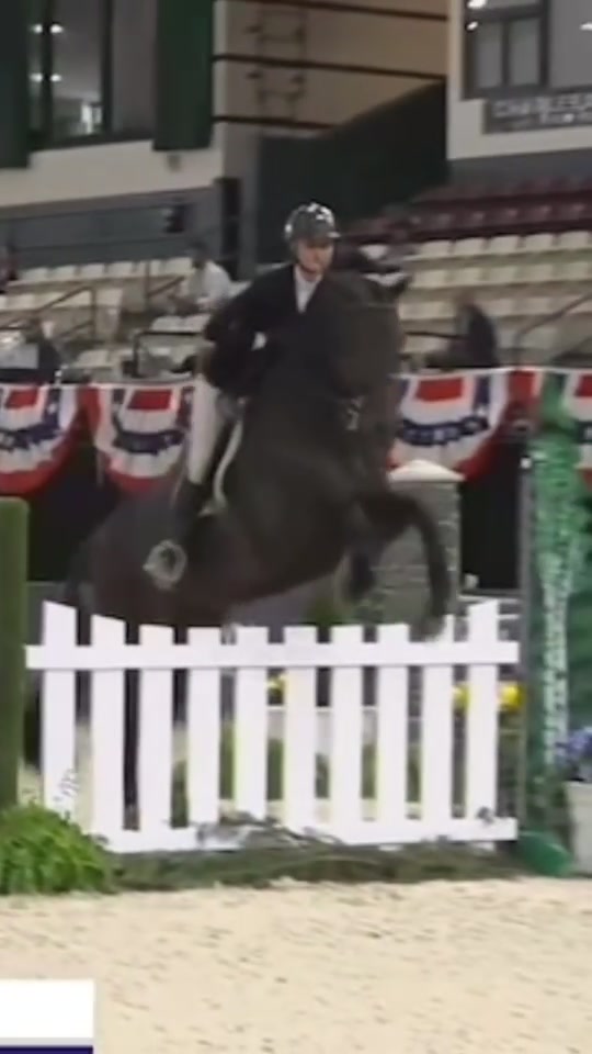 @annamarkcrow_eq