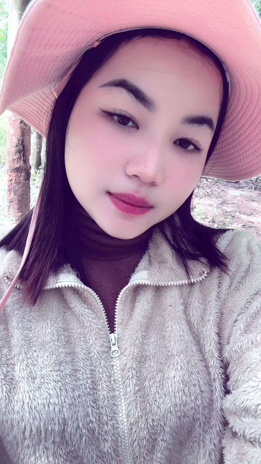@L&iuml;&iuml; Li&iuml;