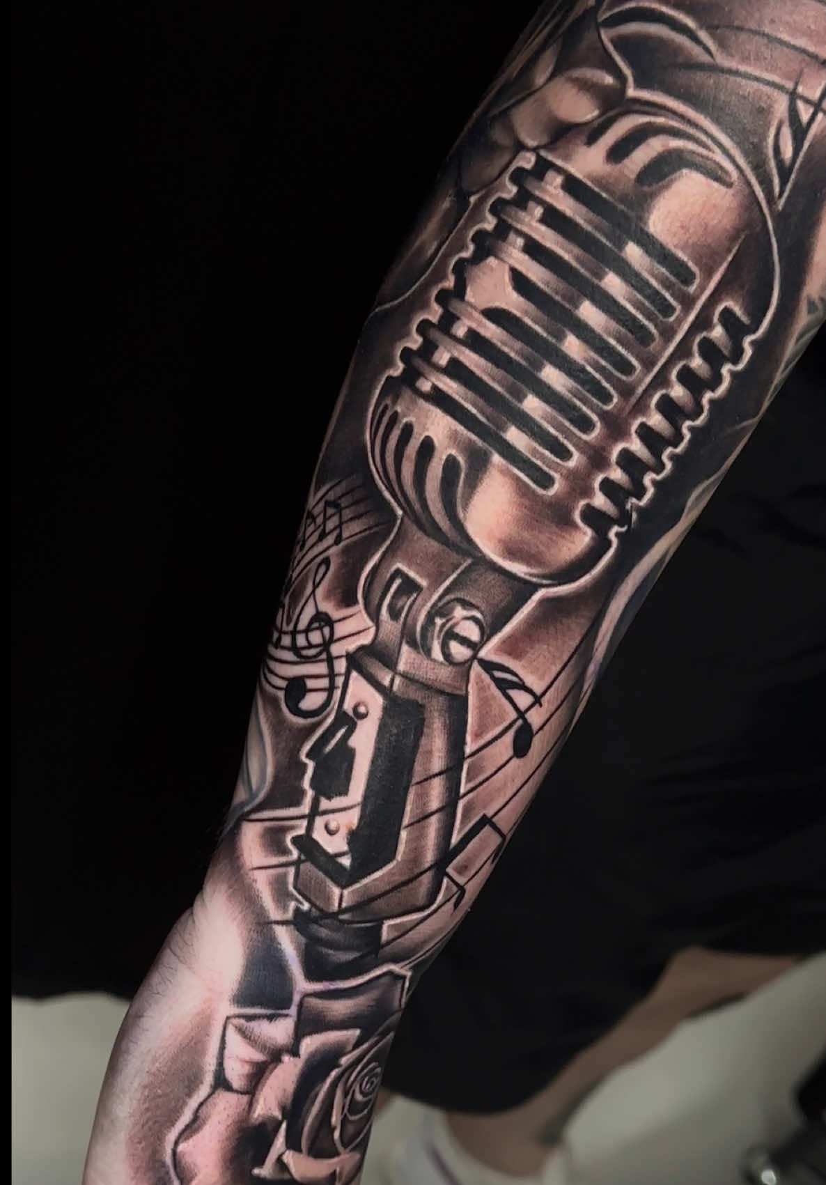 @Cam tattooist