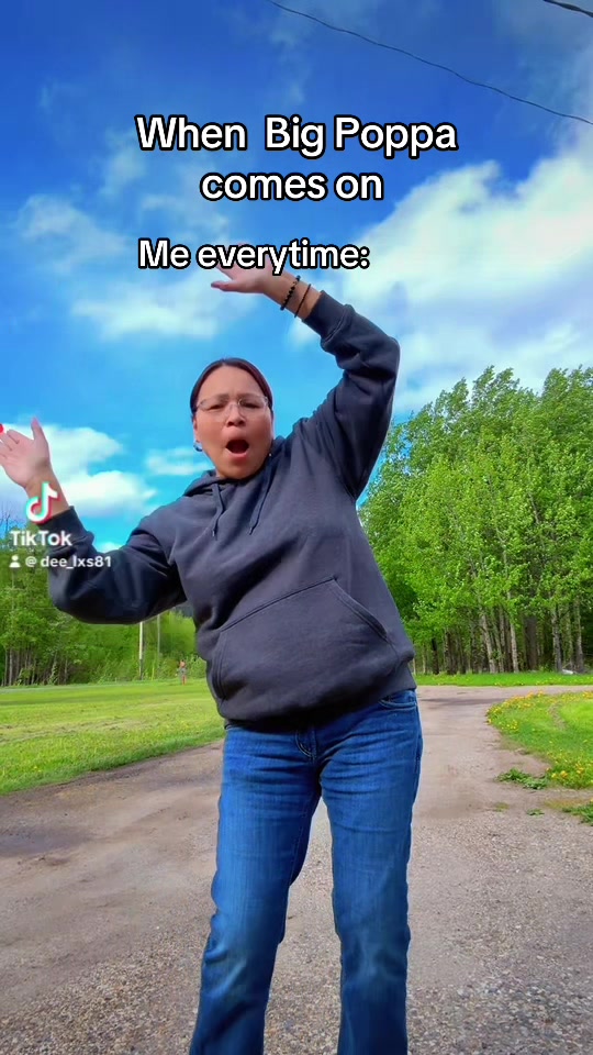 @Dee