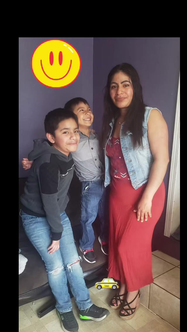 @Adela Lopez
