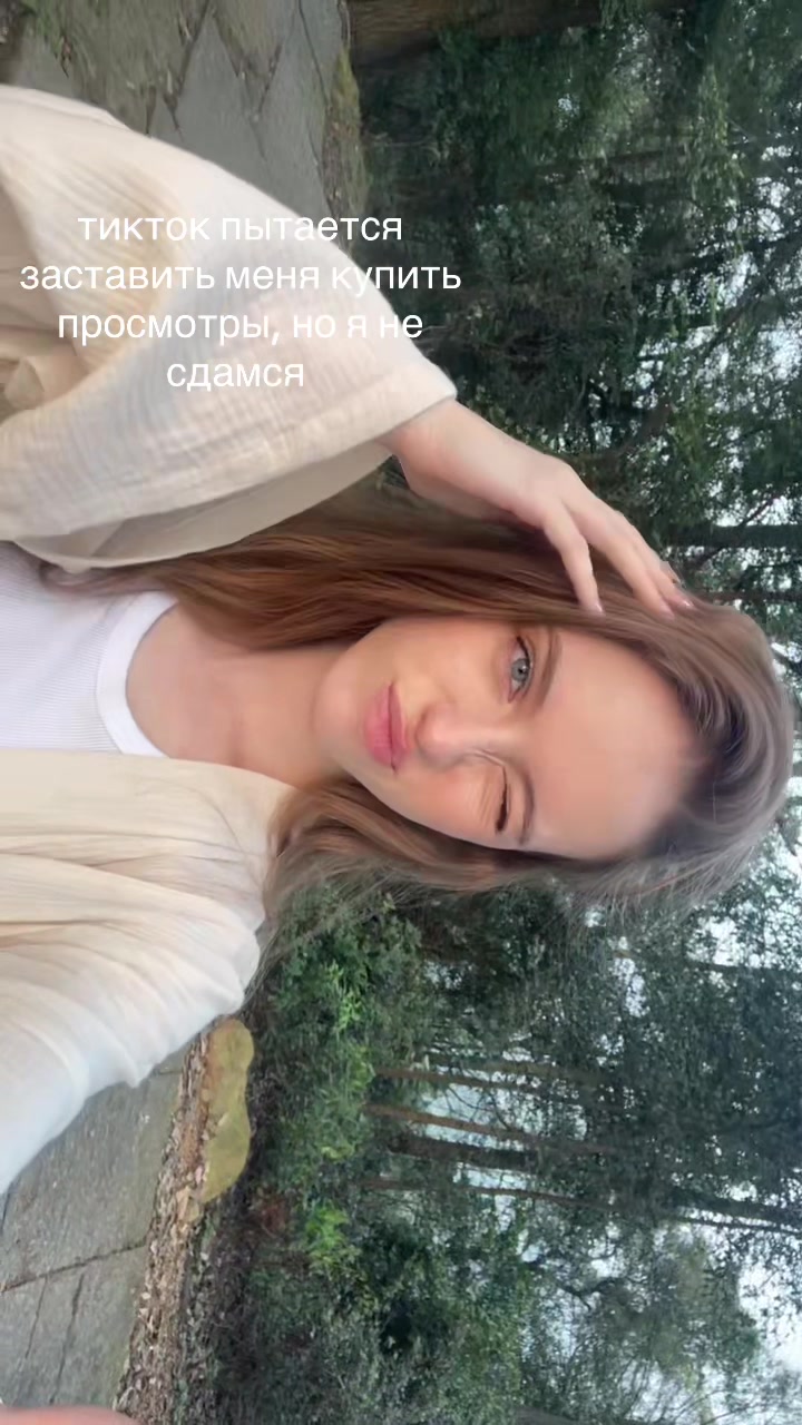 @ℳ𝒶𝓇𝒾𝒶_ℬ𝓊𝓏𝓏