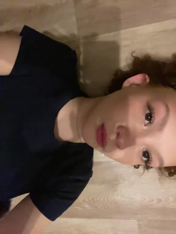 @дашуля