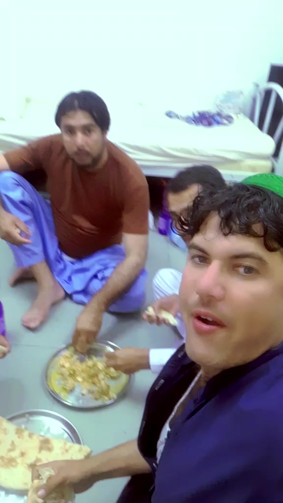 @""گیلمن مومند""