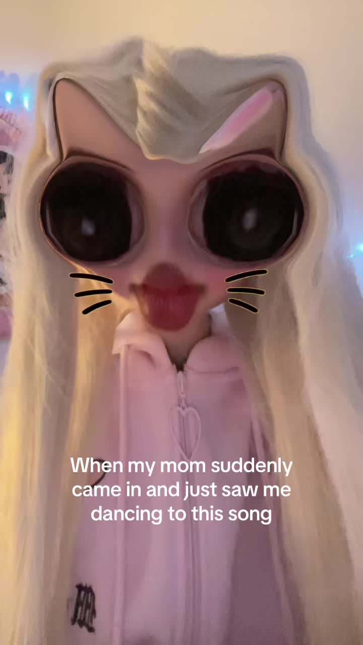 @Bunni 🐾🎀🧁