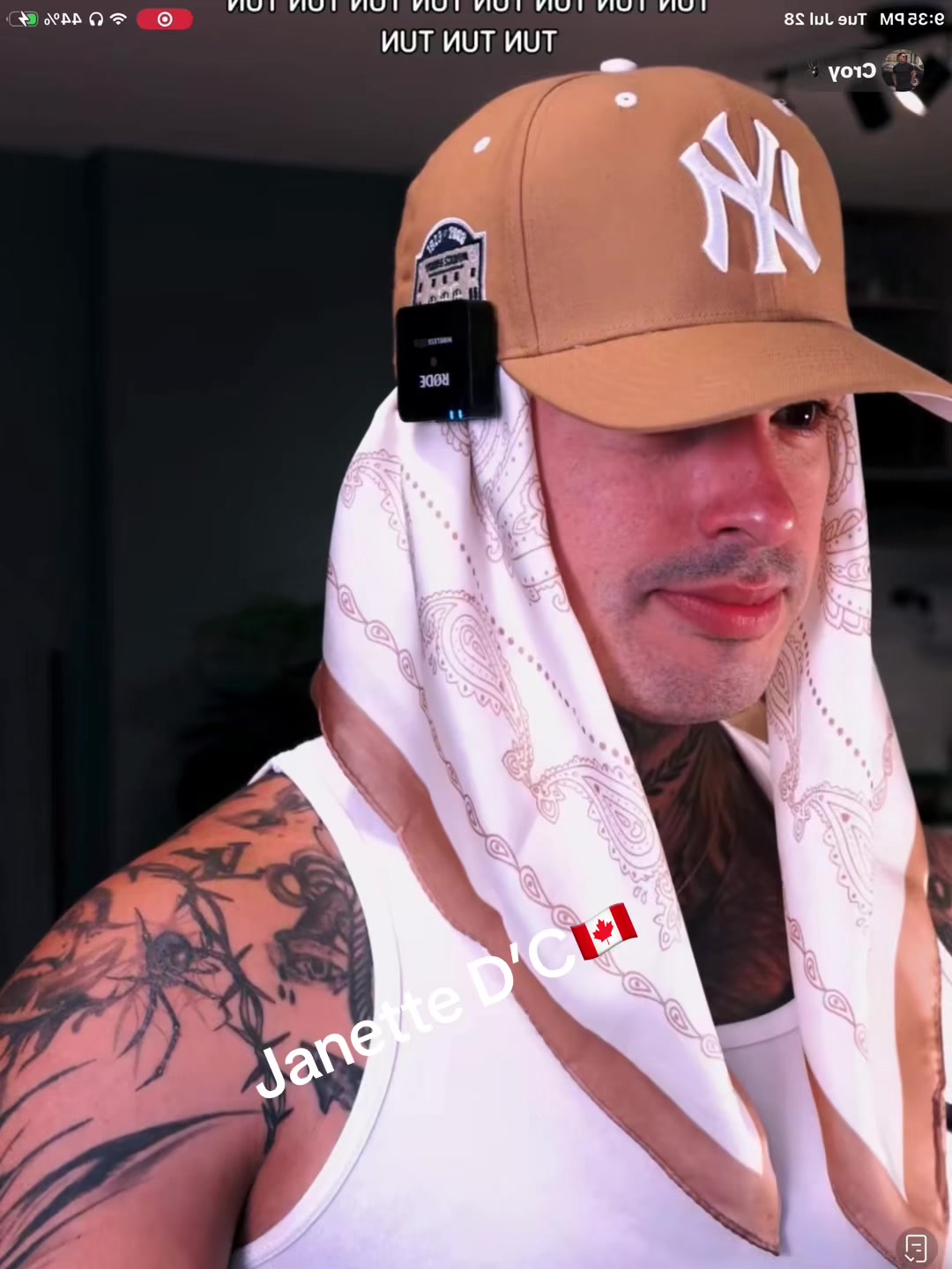 @Janette D’Croy 🕷️🖤🇨🇦