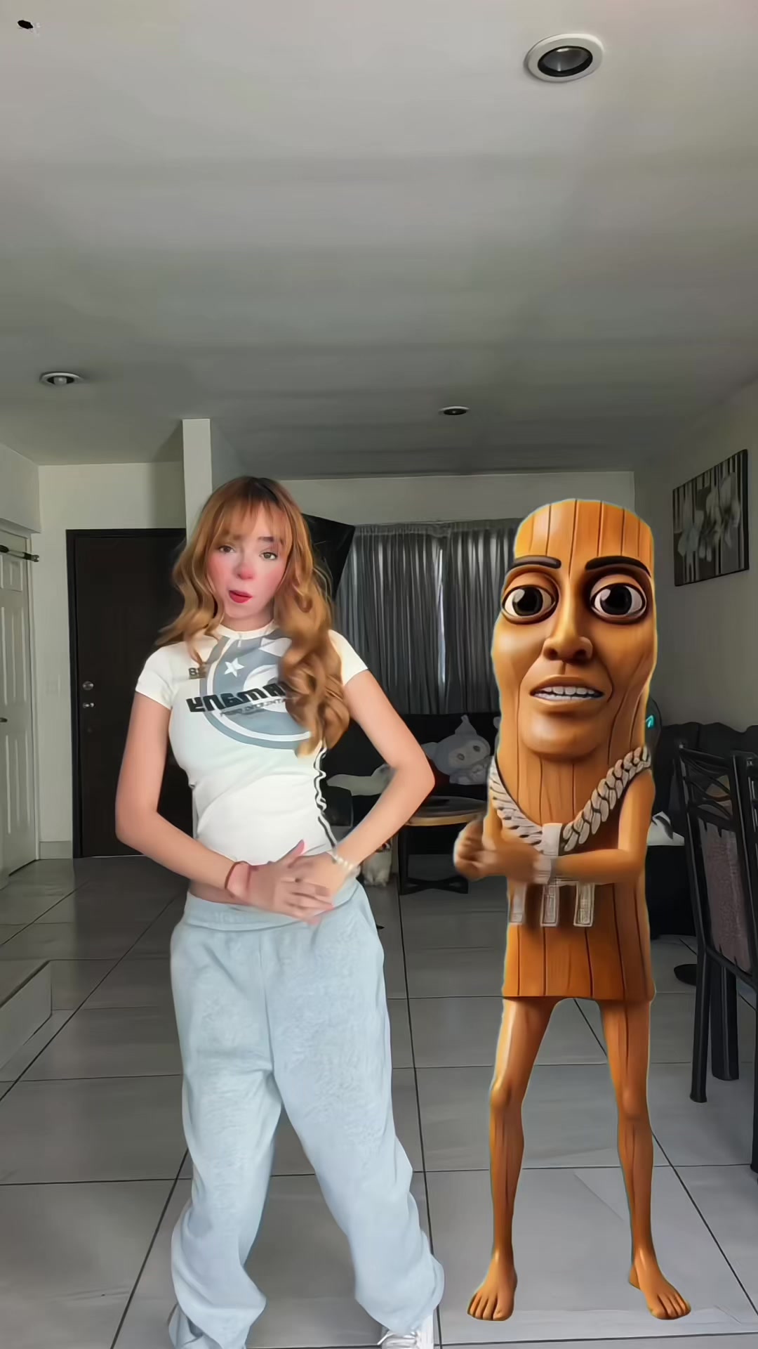 @Camila