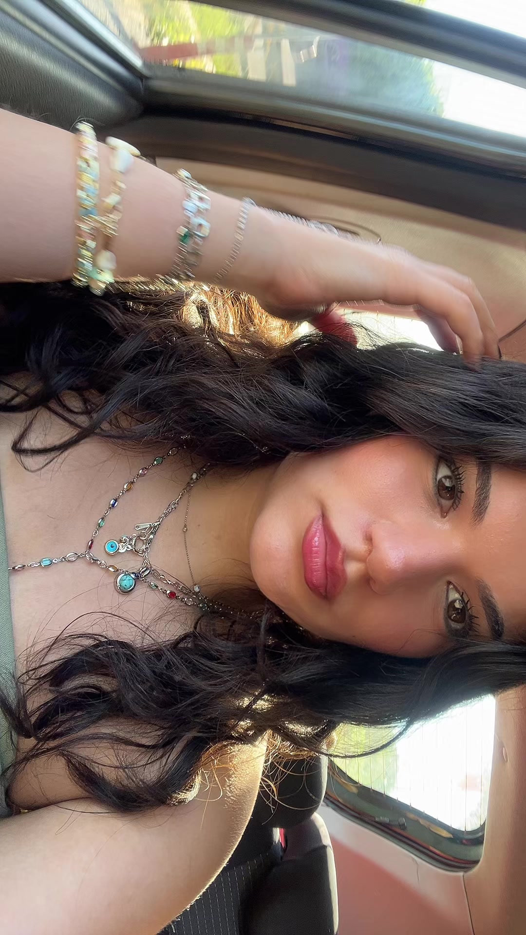 @ayeebusee