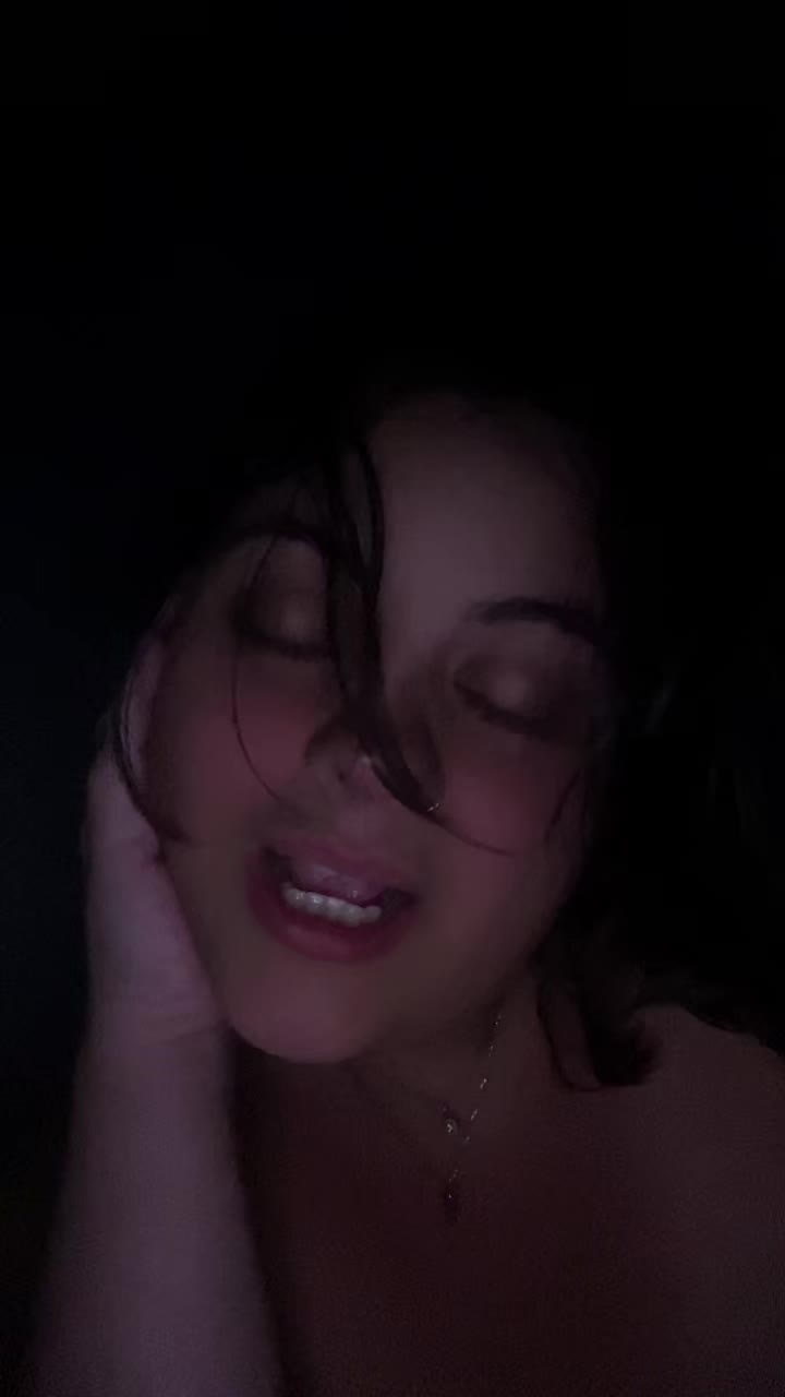 @Emily<3
