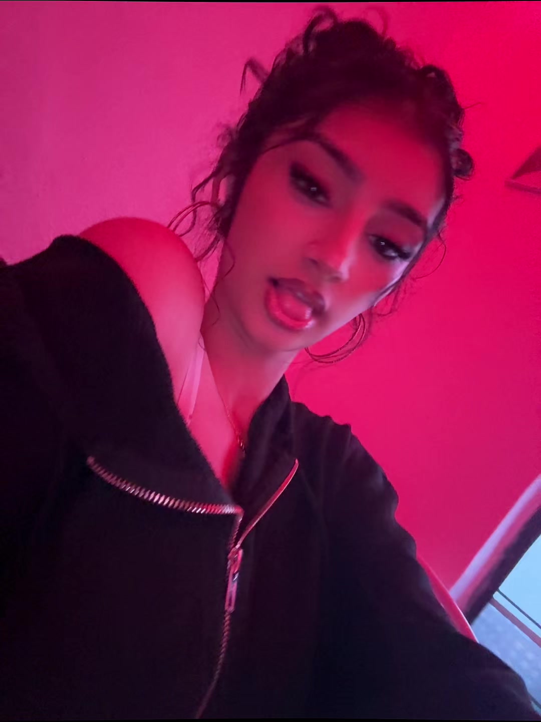 @a.anu_9