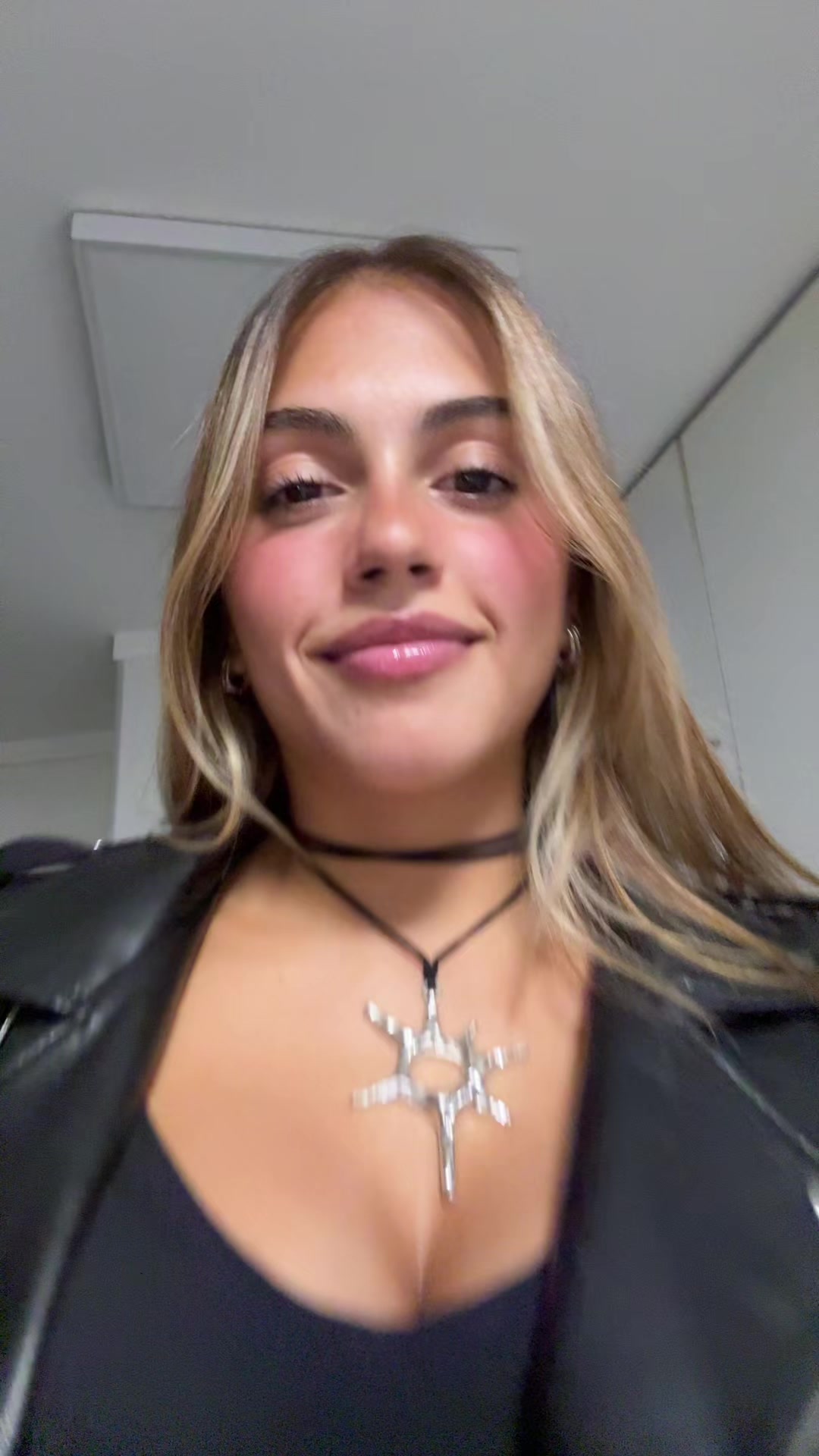 @Juanitagros