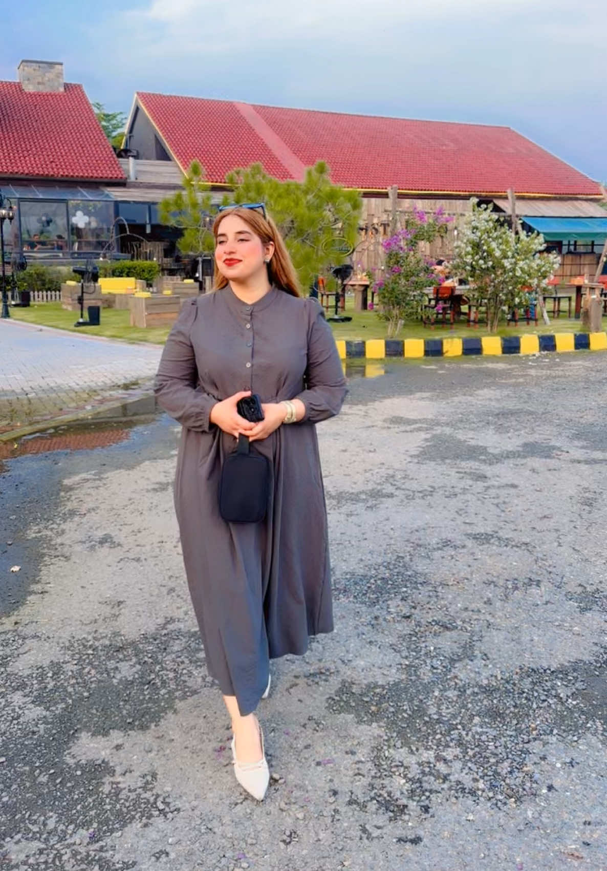 @Pakistani kuri 🇵🇰