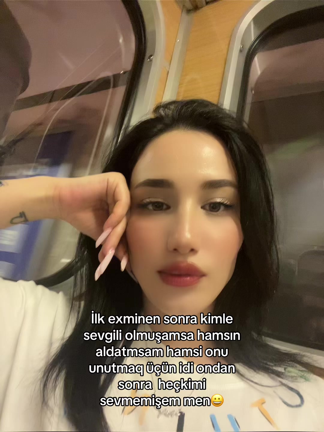 @𝑨𝒚𝒍𝒊𝒏𝟕𝟕𝟕