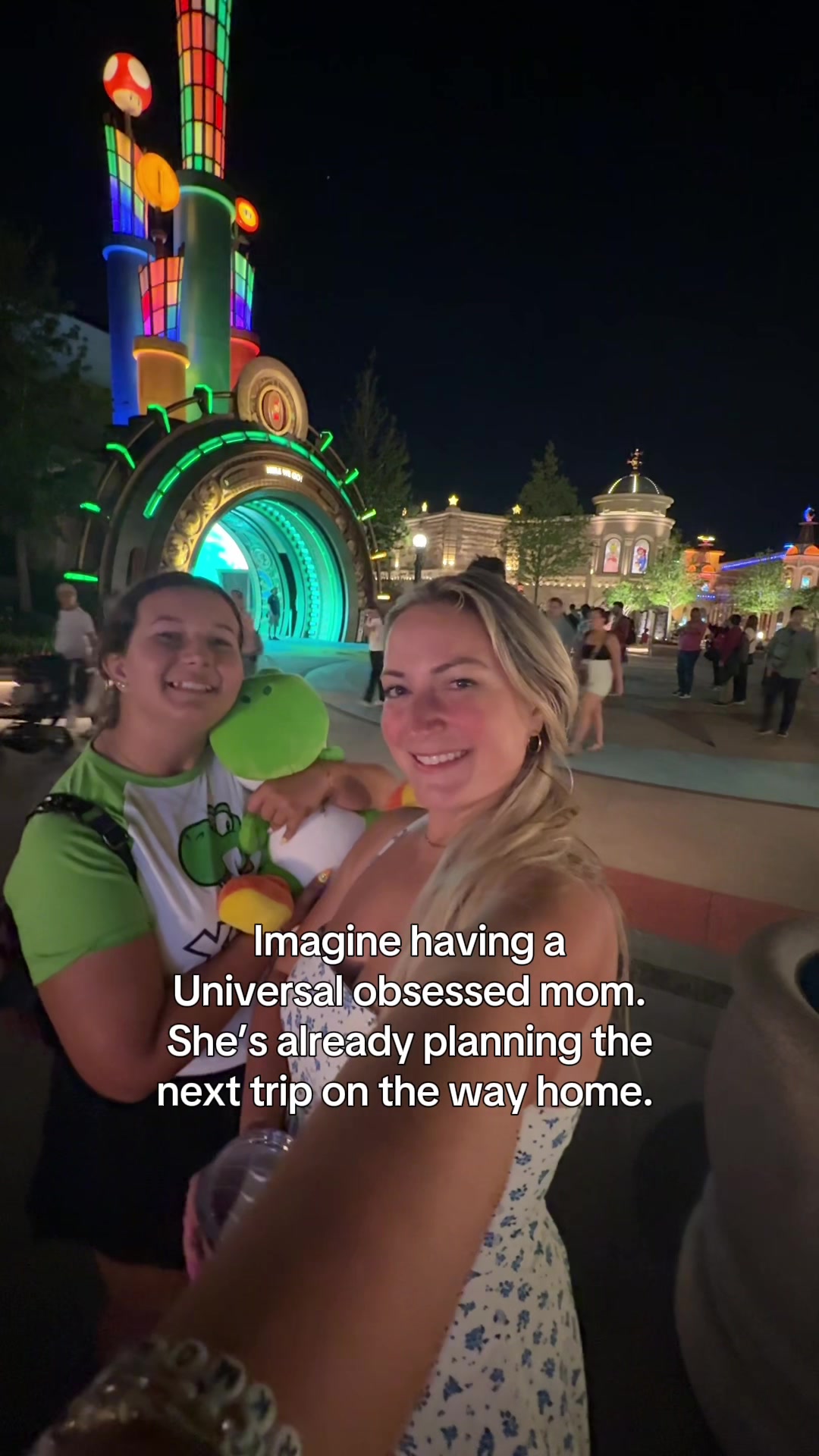 @Karisa 💖 Theme Park Mom Era