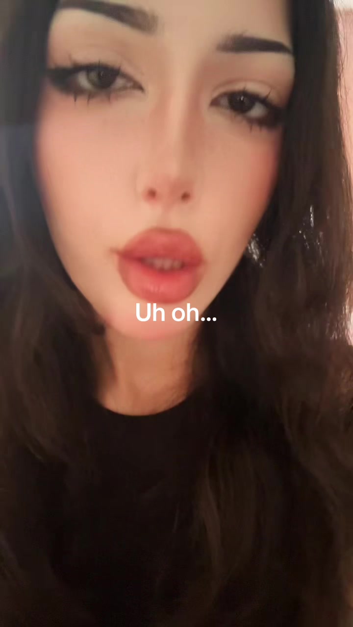 @✱