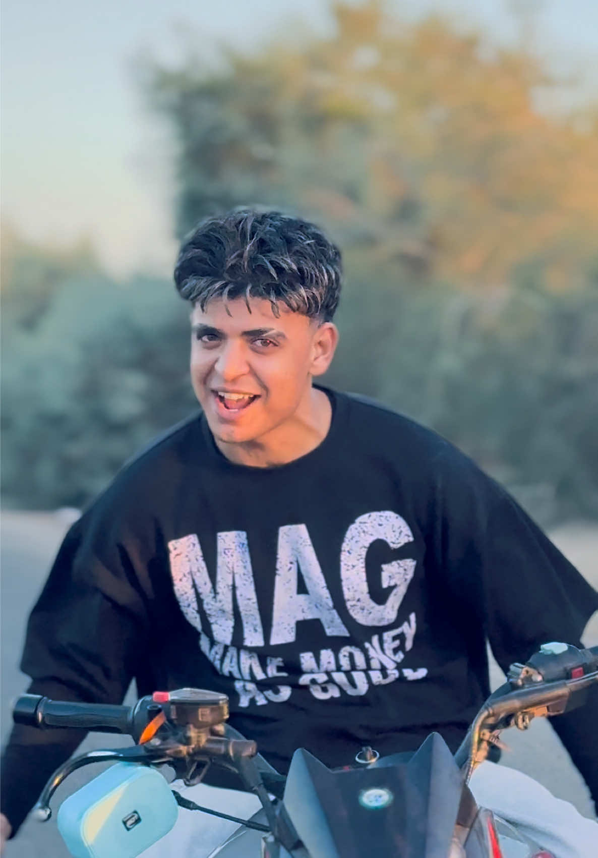 @﮼مورا ﮼يعمم 🐺🎖️