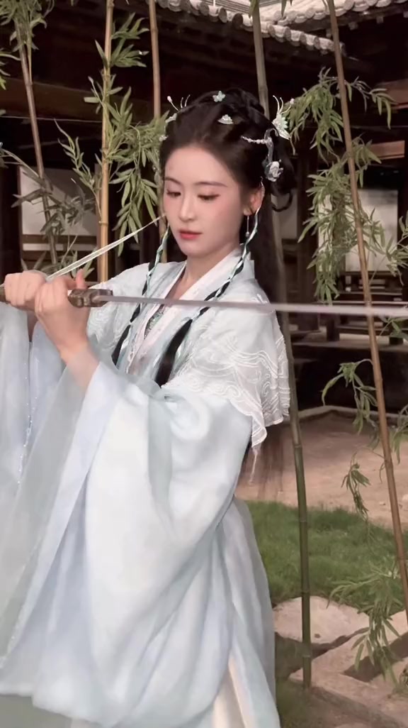 @moonzying