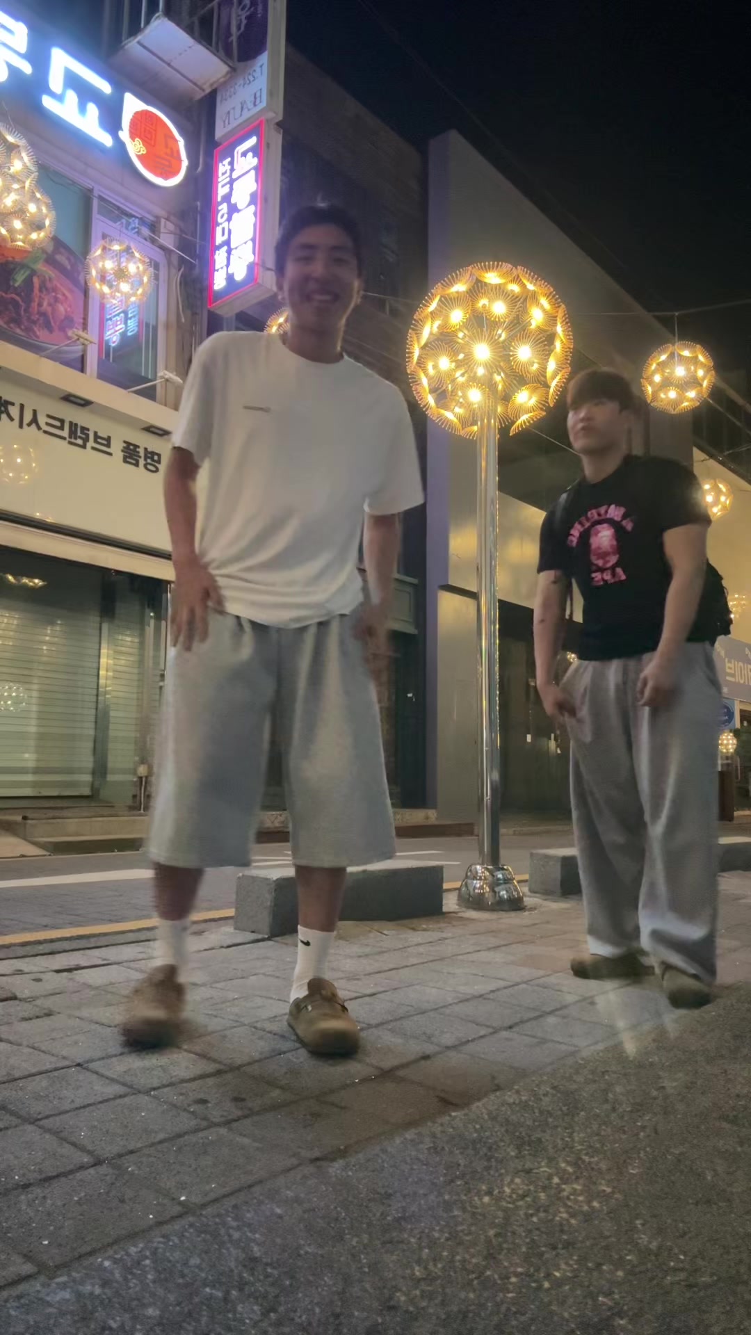 @9iuxxyu