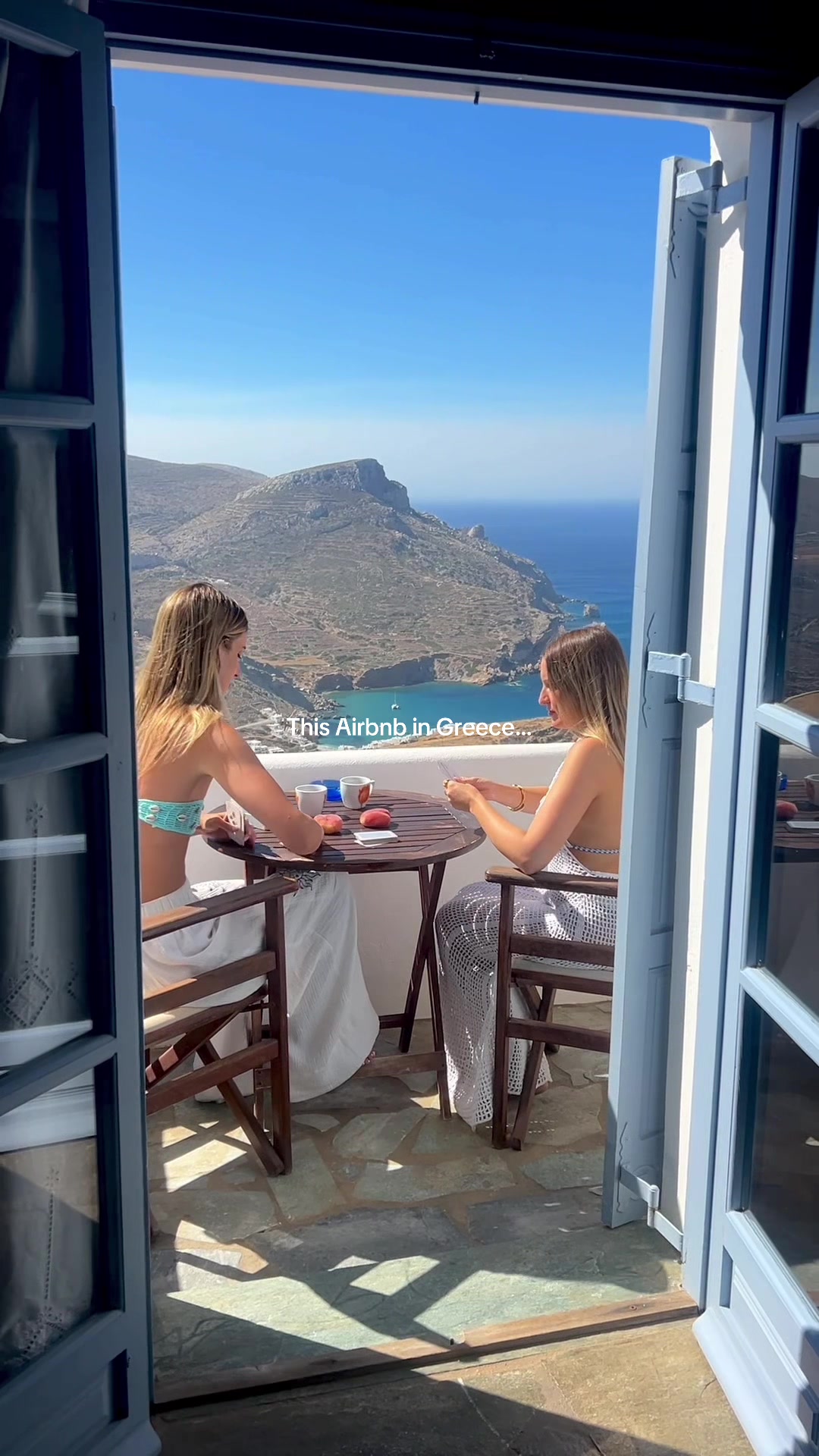@Aimee Bell - Travel & Life