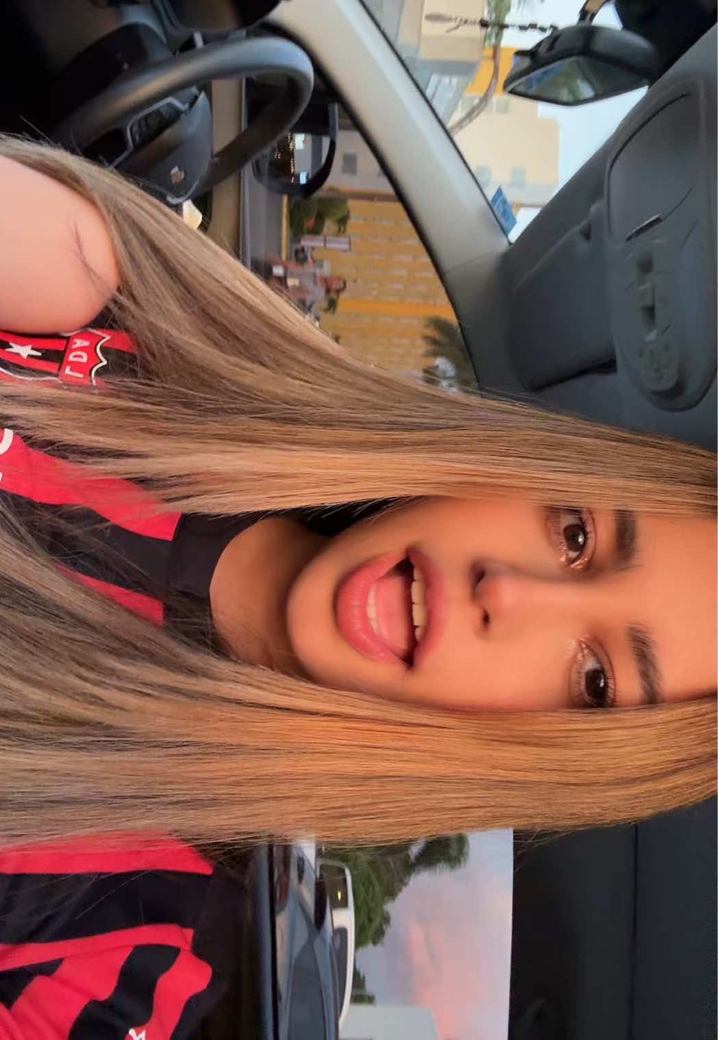 @nazareth.villalobos