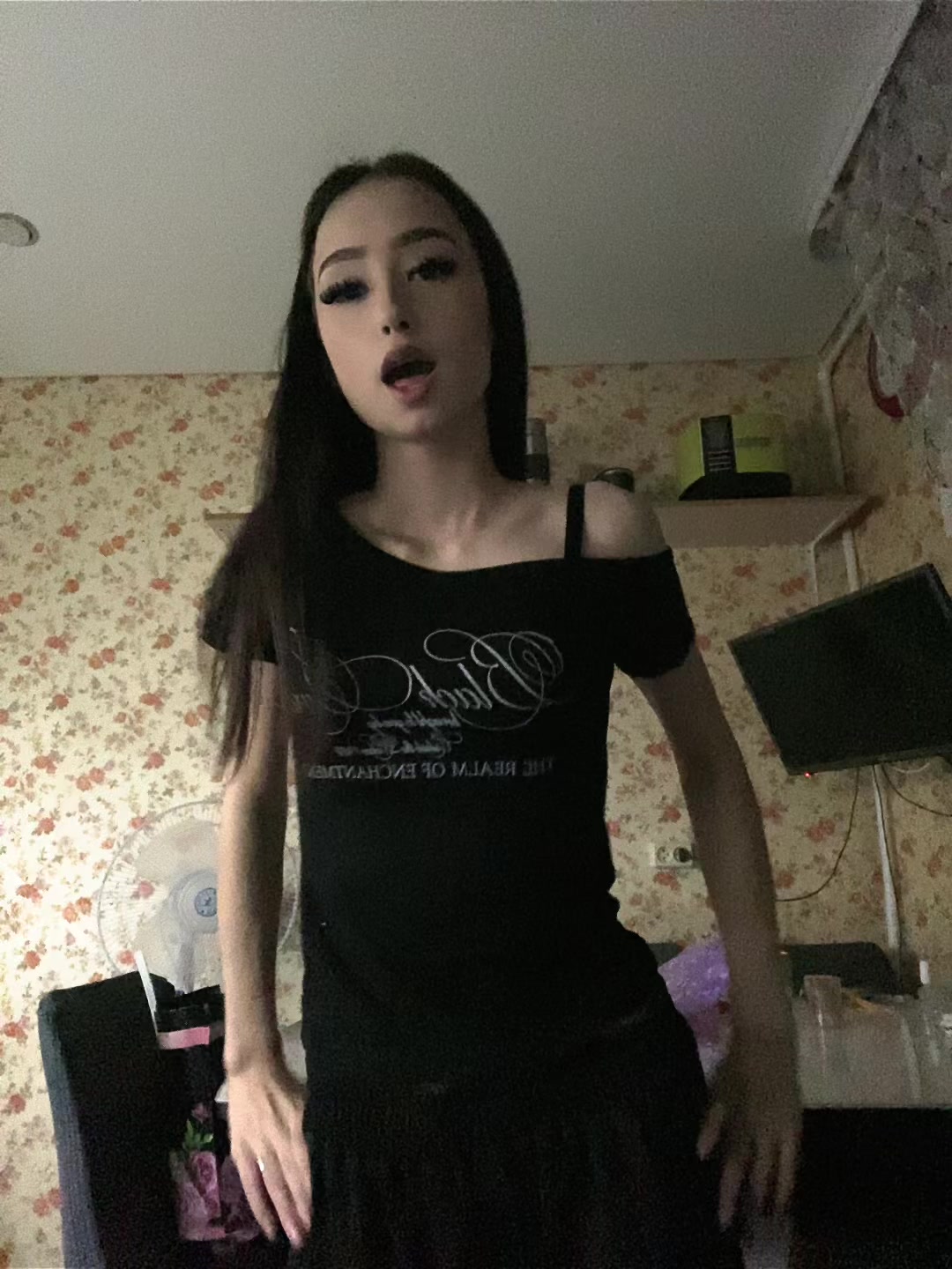@амели