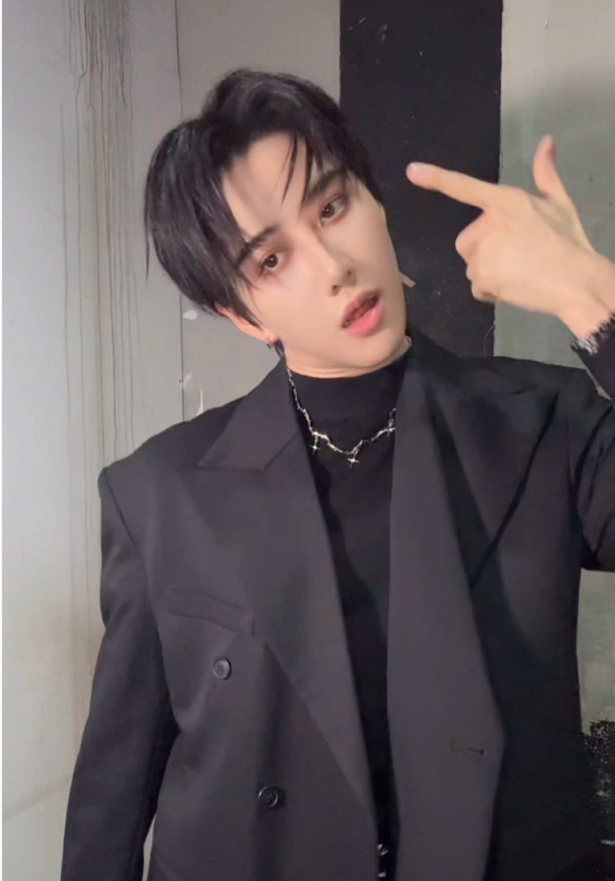 @👼🏻m1keangelo👼🏻