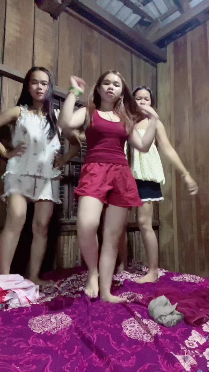 @Niroth-រ័ត្ន💘