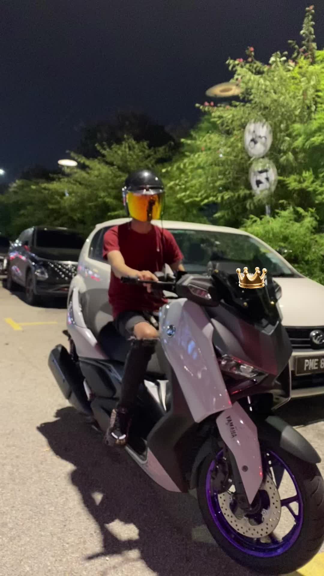 @⁶ⁱˣ