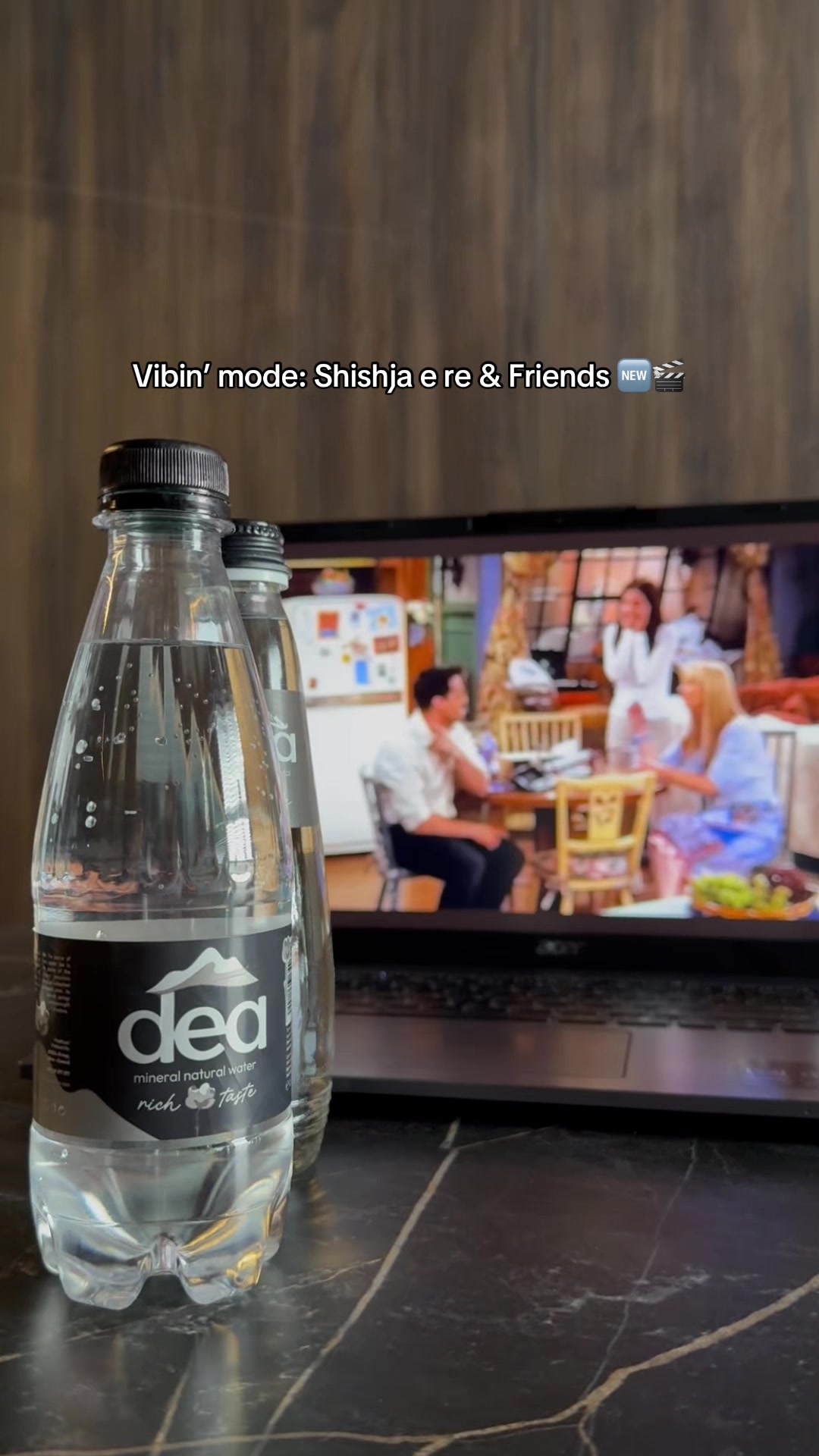 @Uj&euml; Dea