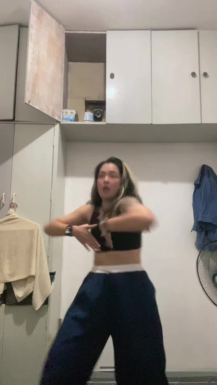 @Dee ๐