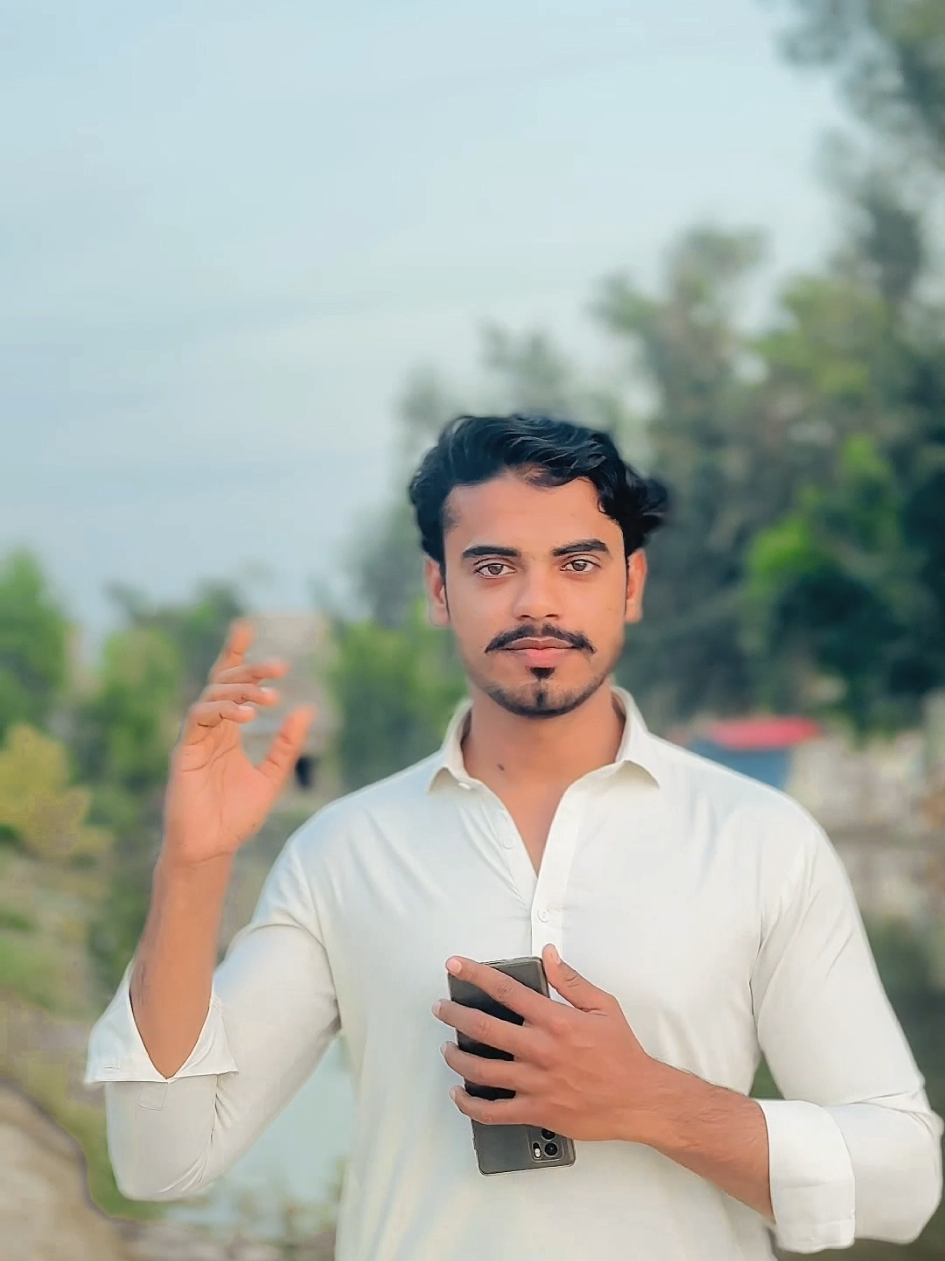 @𝙍 𝙄 𝙕 𝙒 𝘼 𝙉 ツ