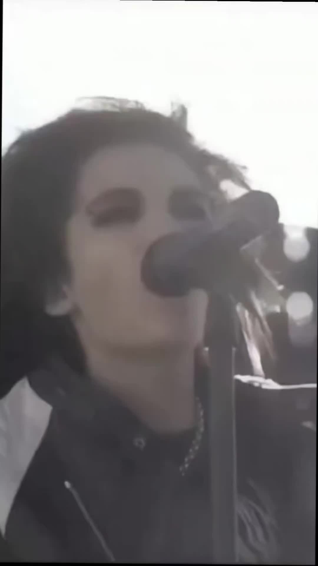 @Ники