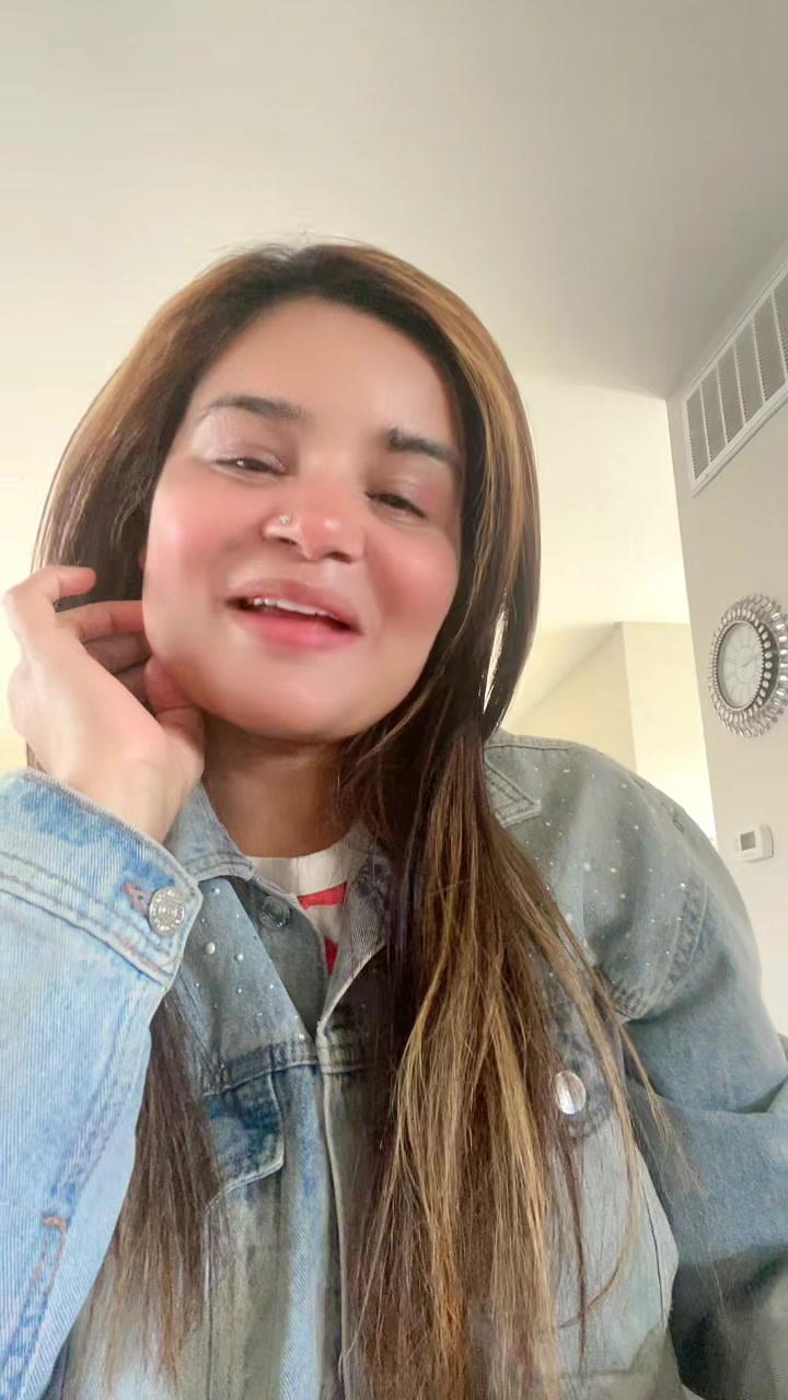 @Roshani Karki
