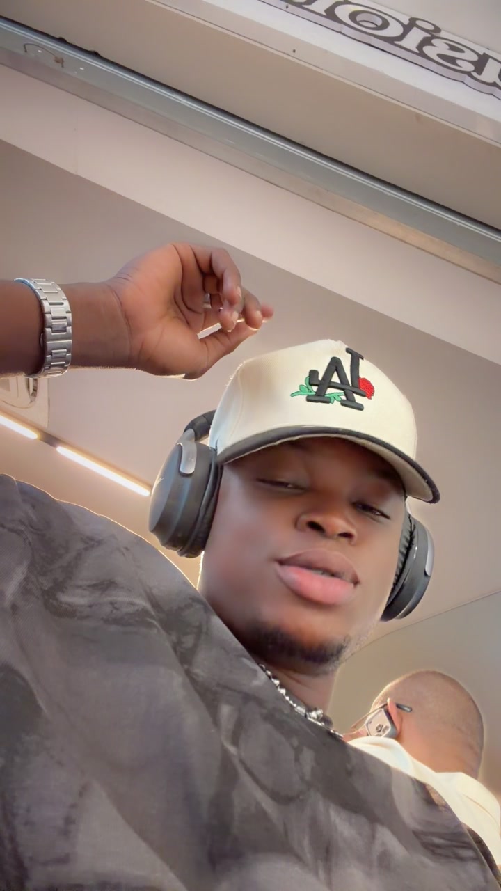 @Ricko___officiel