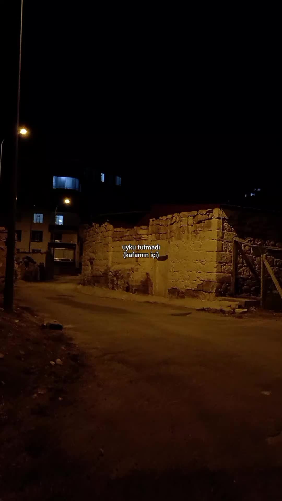 @Esma