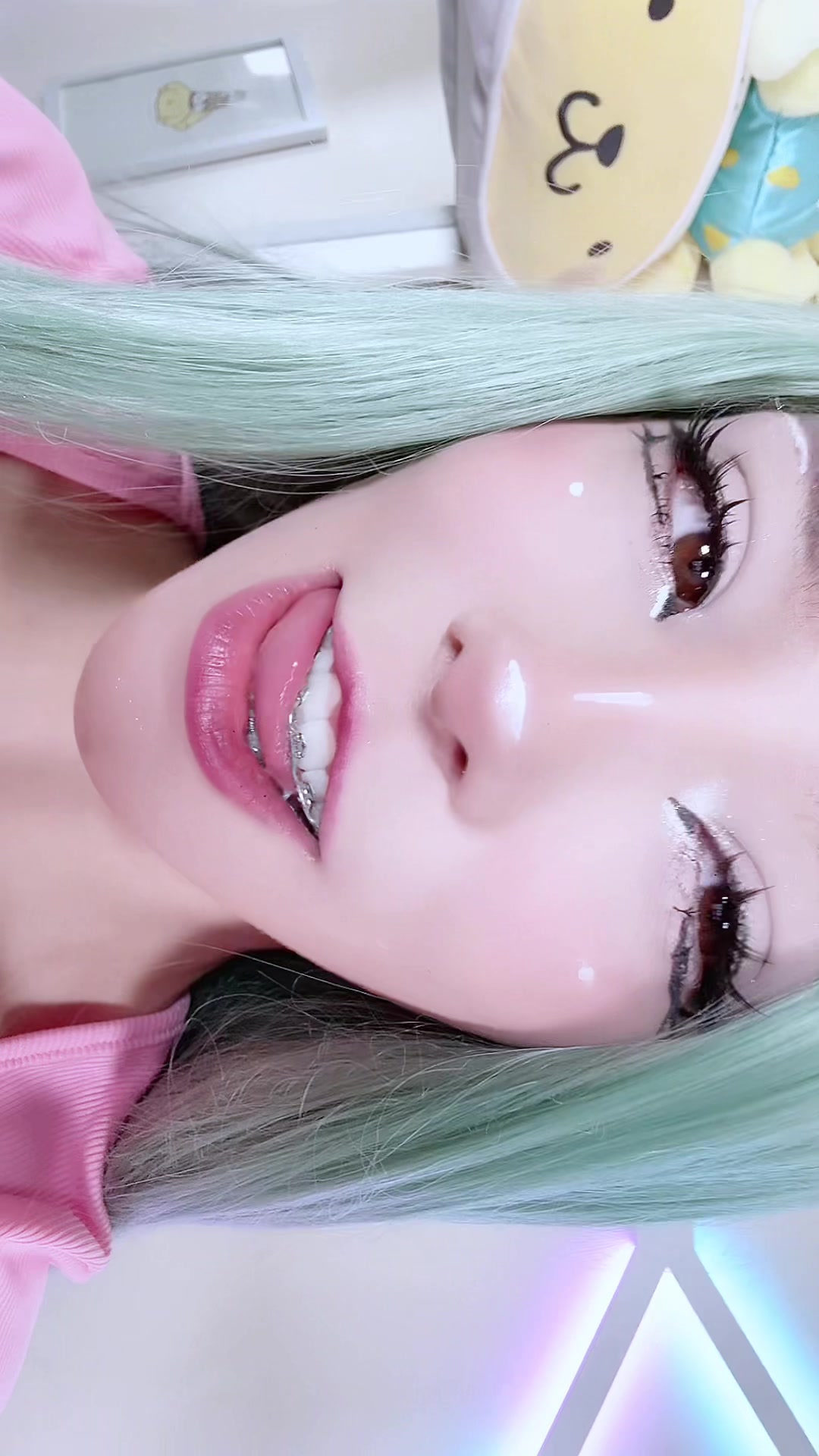@jucyfox