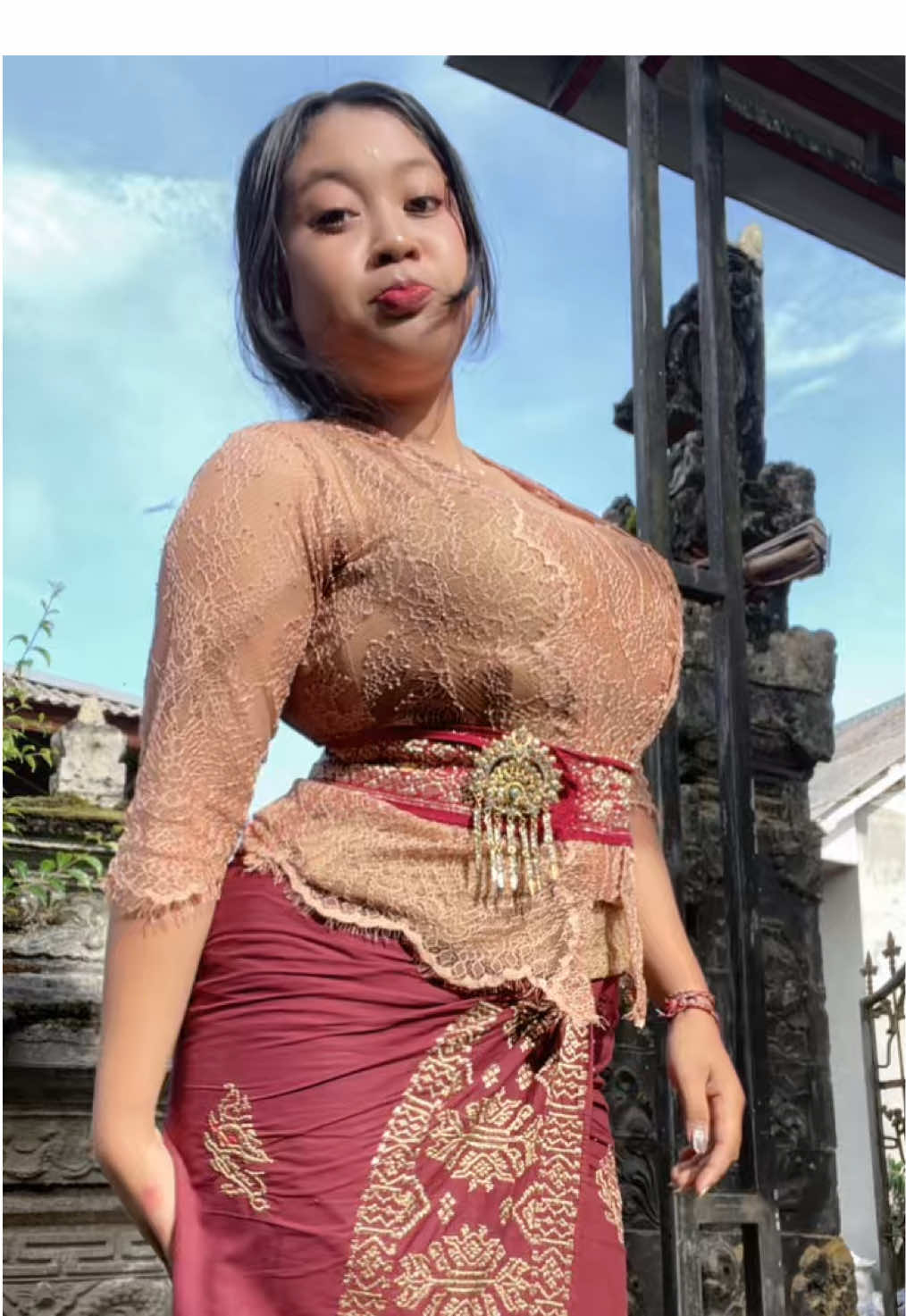 @hii.inirisnaa