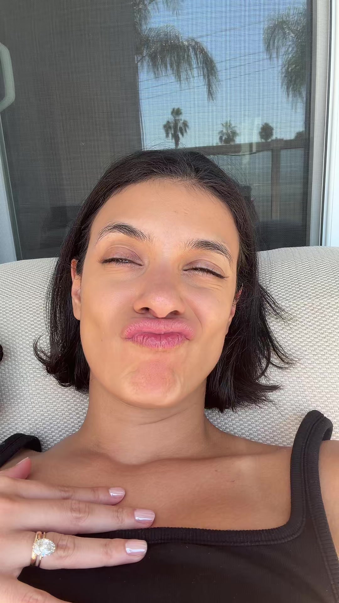 @LAYSLA