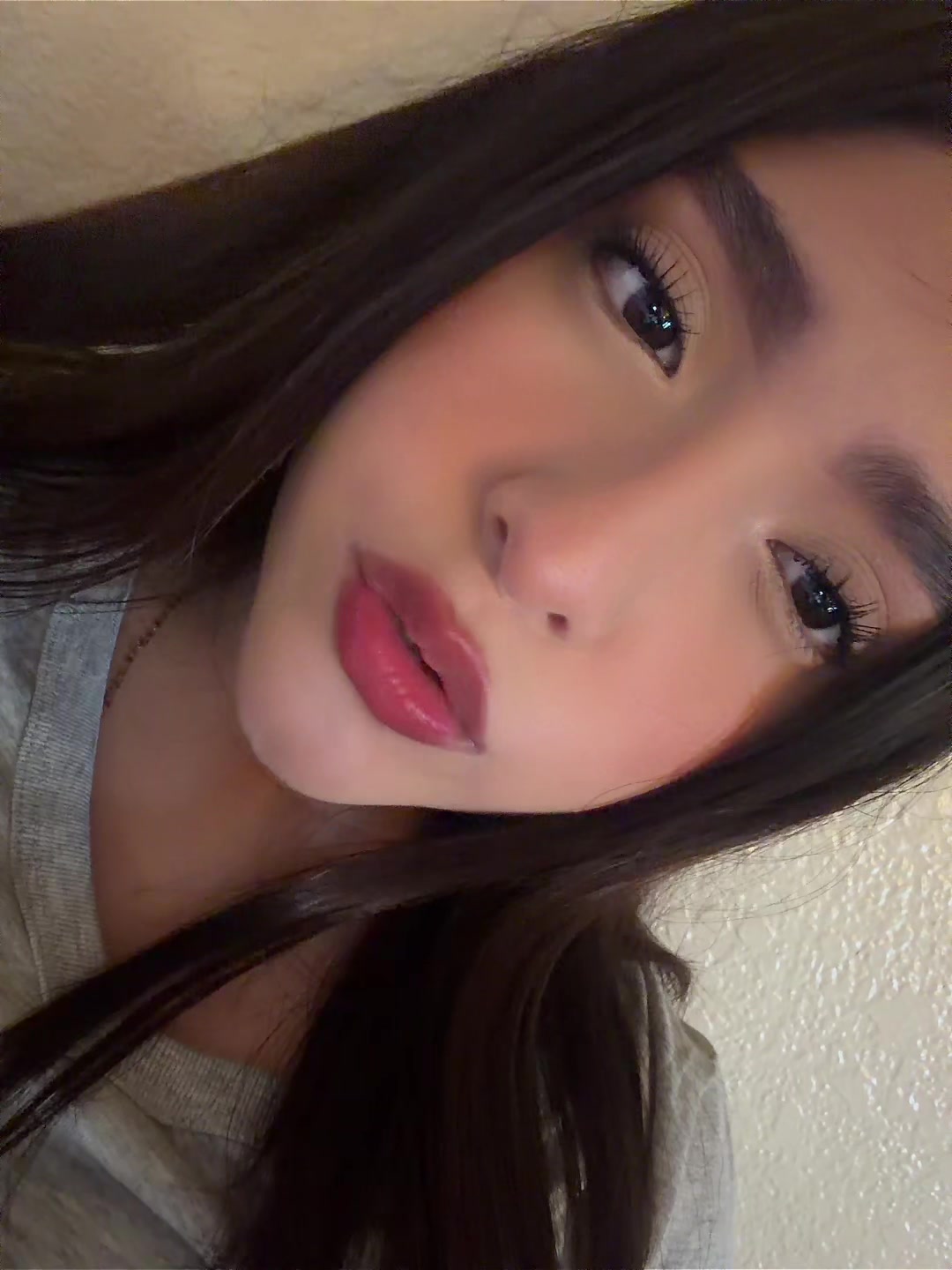 @strella.sss