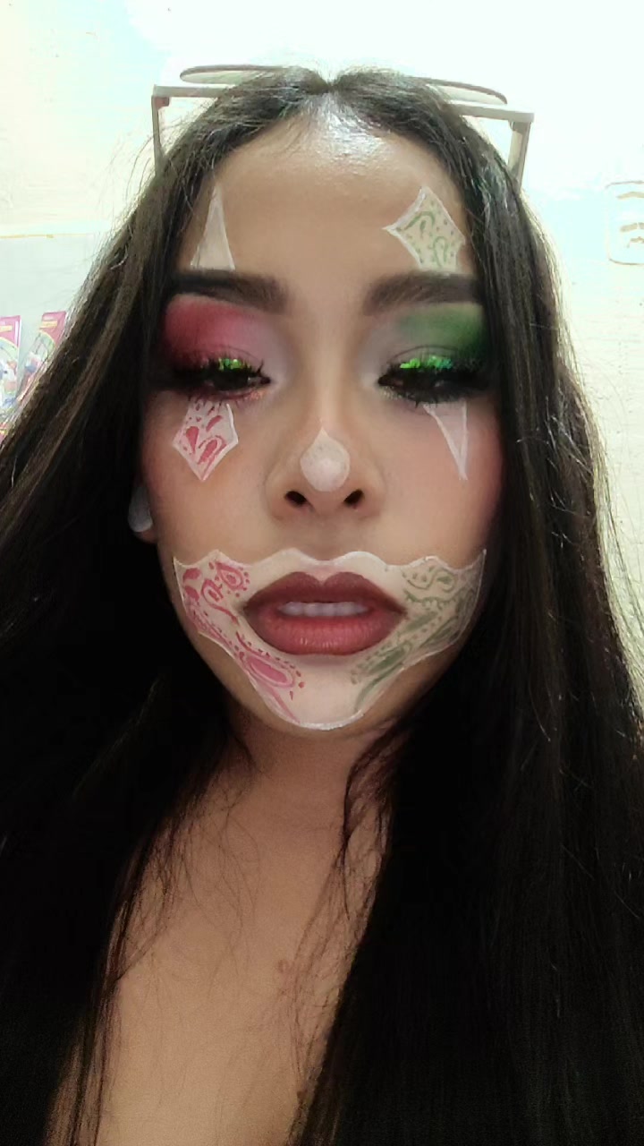 @Jey🍒🧬