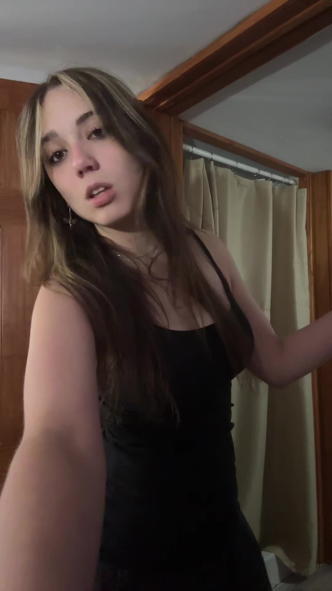 @ellieerosemaryy